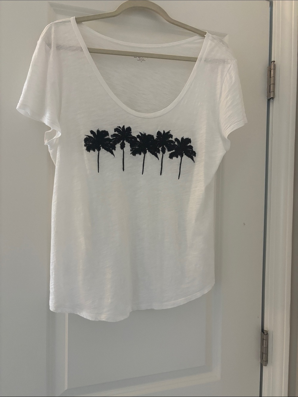 LOFT White Short Sleeve Tee with Black Palm Tree Row